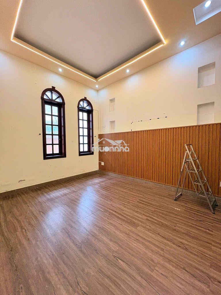 Cho thuê biệt thự siêu vip. 14x21m 3 lầu 4pn,6wc. ngay tân hương - 2