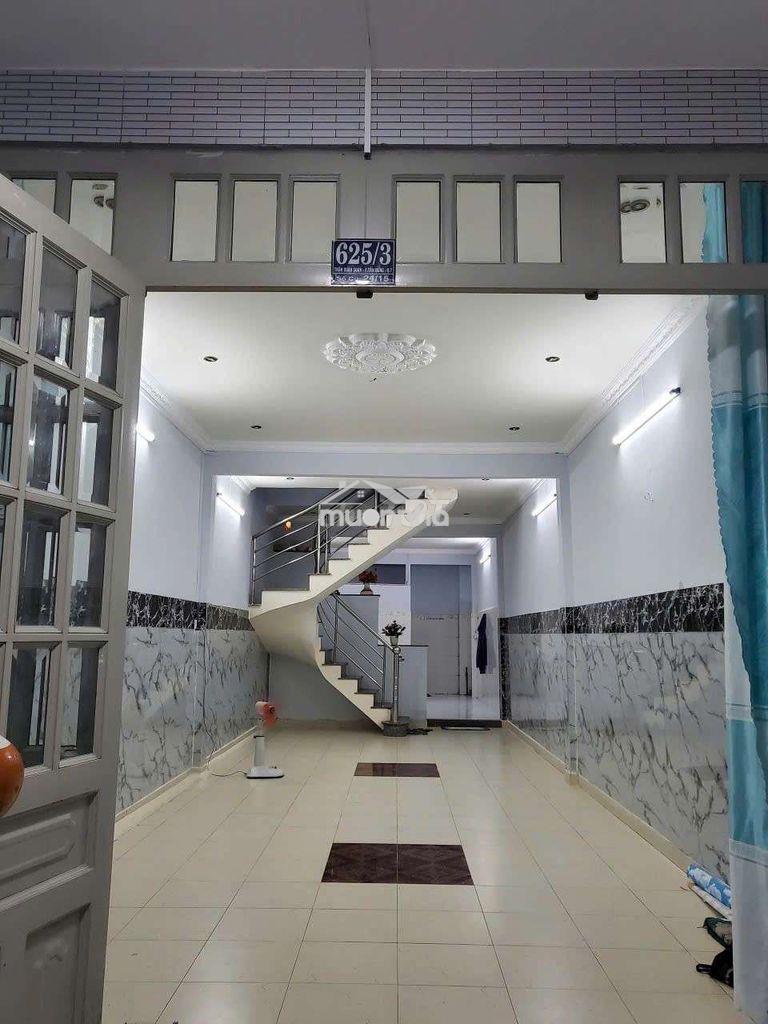 Nhà cho thuê chính chủ nguyên căn 625/3 trần xuân soạn 