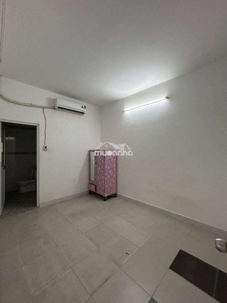 Cho thuê phòng trọ gần bến xe quận 8
. - 4