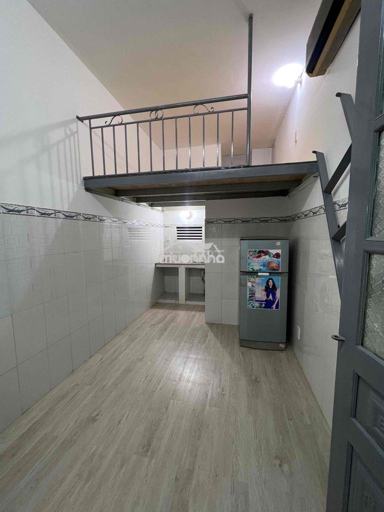 Phòng trọ nhất chi mai có gác gần etown - 4