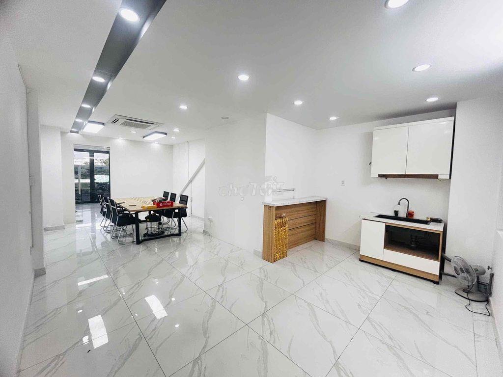 Sàn văn phòng tầng trệt sẵn bàn ghế nội thất lakeview city có xuất vat - 2