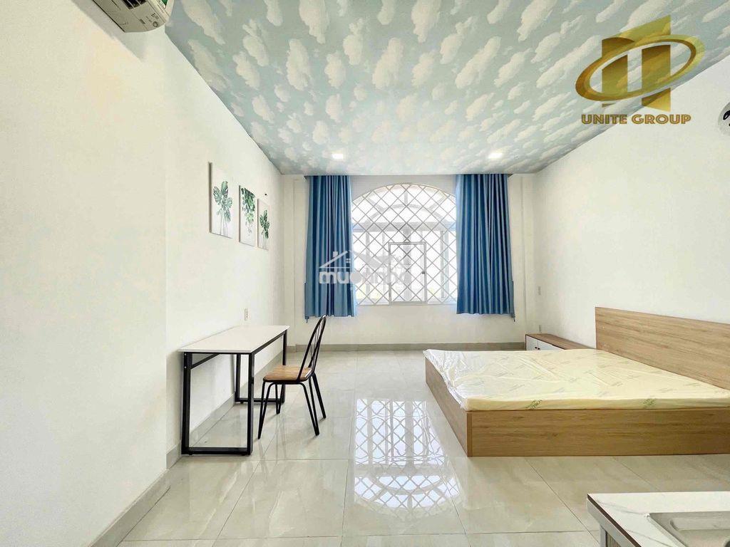 Cho thuê phòng quận 4 gần đh luật có thang máy mặt tiền, full nội thất - 2
