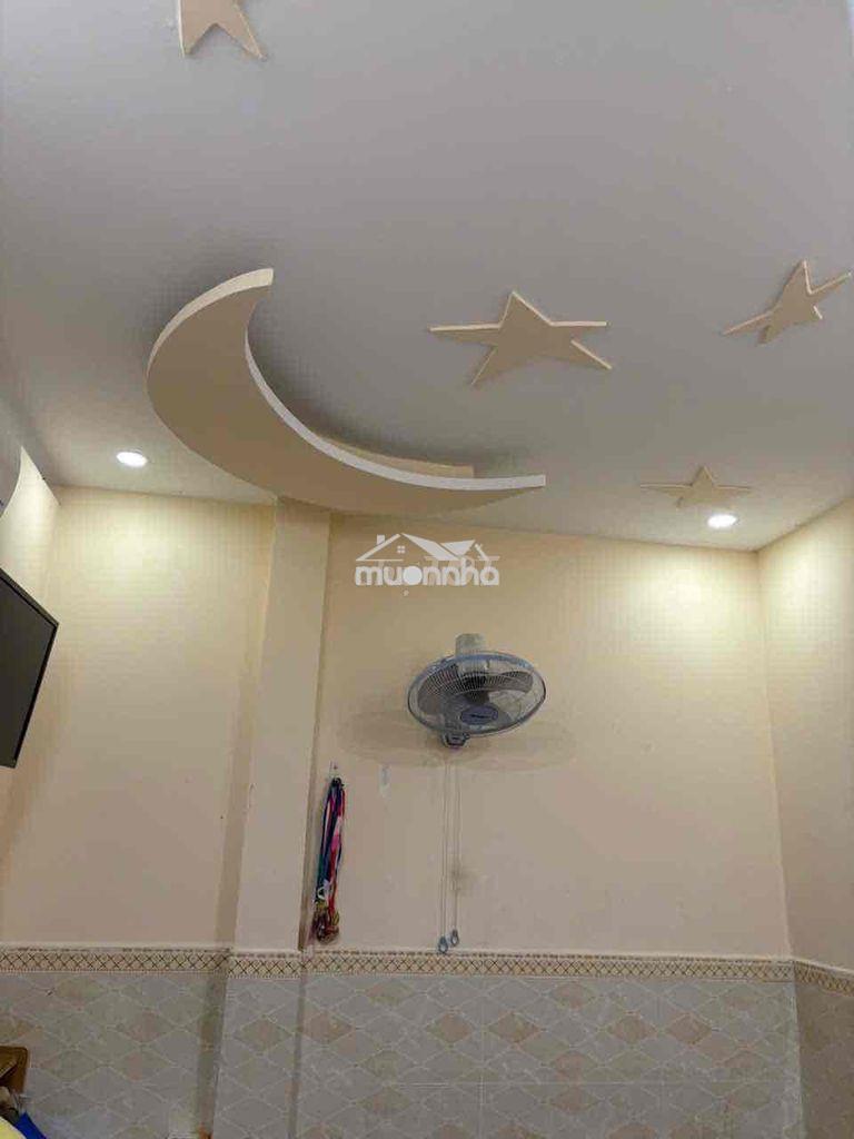 Nhà hẻm 5m thông phú thọ hoà có nội thất máy lạnh[4.2m x 16m] 1 lầu - 3