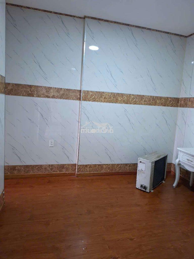 Cho thuê toky tower. 2pn nội thất cơ bản bà full - 4