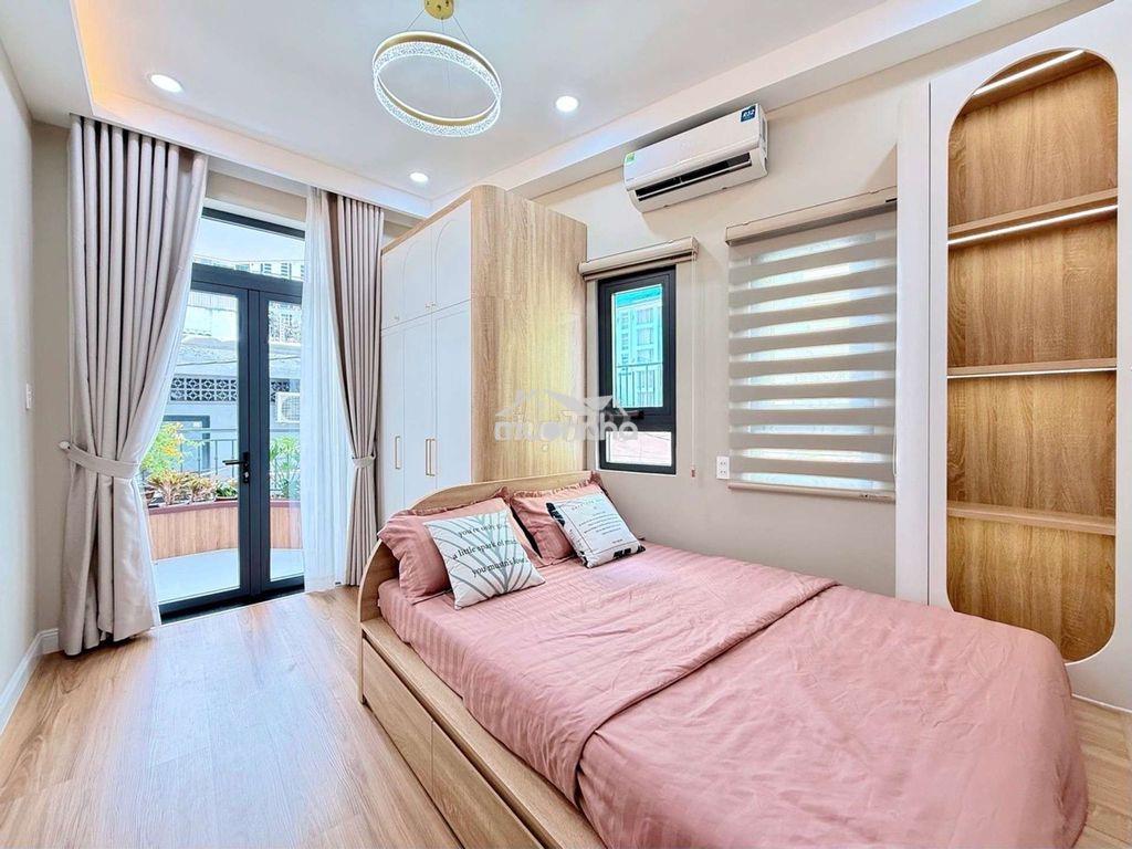 Cô giang, p.1, phú nhuận. lô góc. 53m². 4 tầng. 5pn. 💰 10.3 🧄 còn t - 4