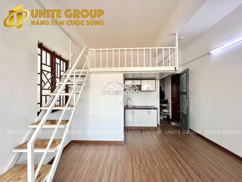 Cho thuê duplex 35m2 ban công siêu thoáng gần đh ftu, hutech, uth...