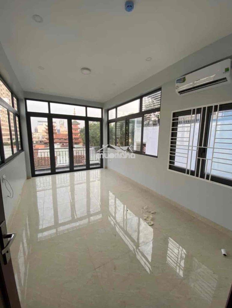 Bán nhà 183 bến vân đồn đang cho thuê chdv - 3