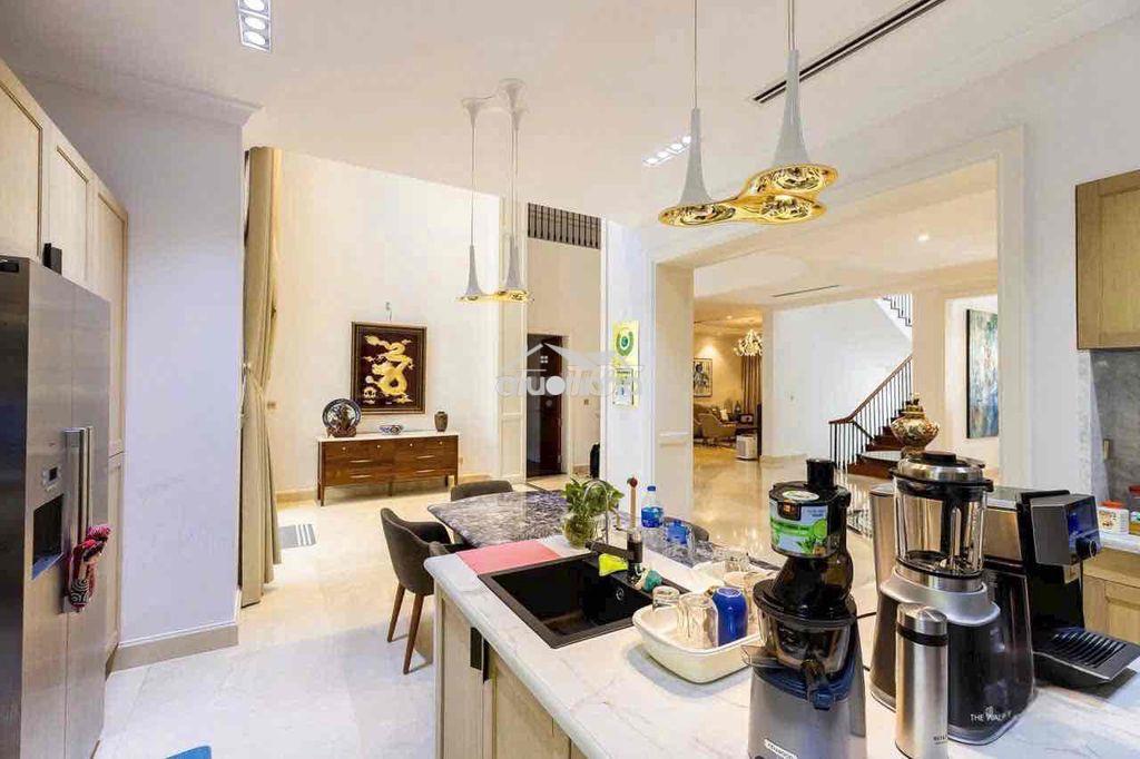 Cho thuê thự đơn lập chateau - phú mỹ hưng - 4