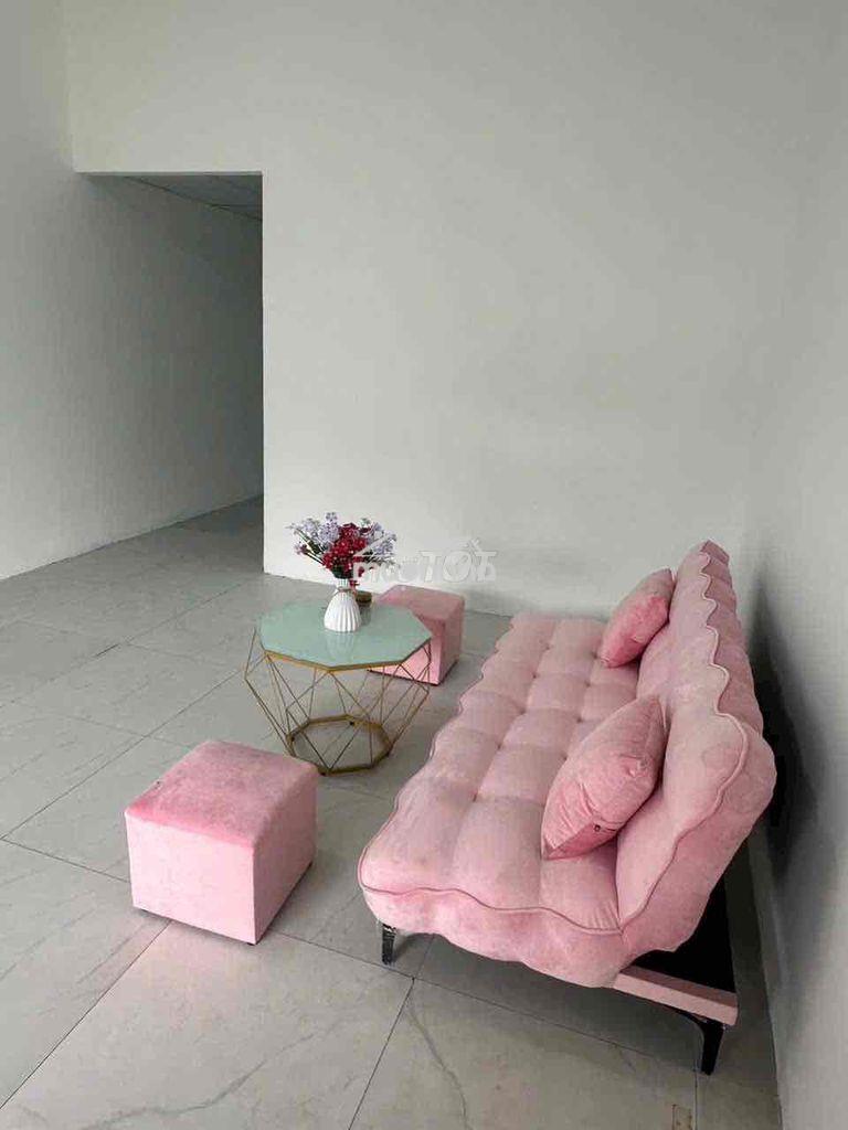 Nhà 80m2 có sân rộng giá 1tỷ