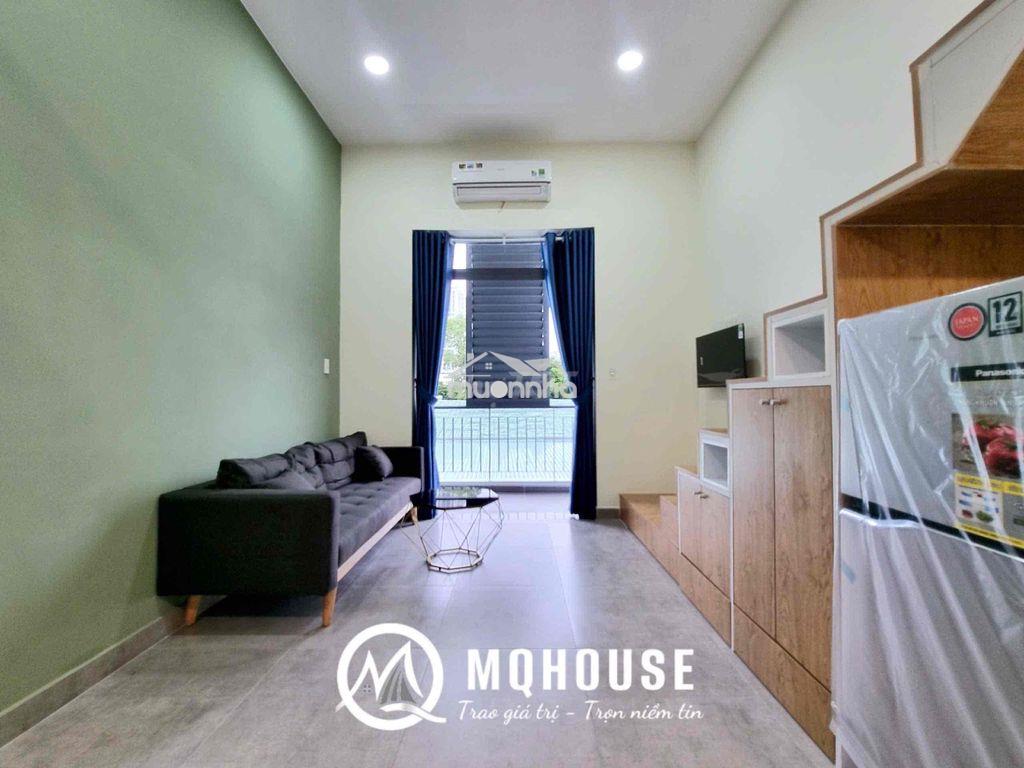 Cho thuê căn hộ bancol duplex - gác cao 2m ngay vòng xoay dân chủ q3 - 4