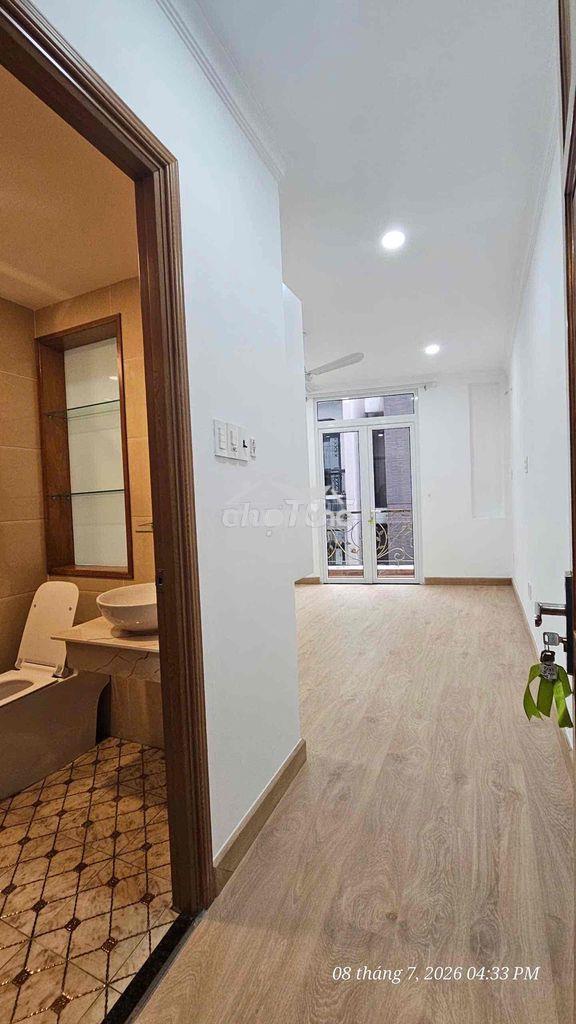 Nhà cho thuê ờ hoặc làm spa - 2