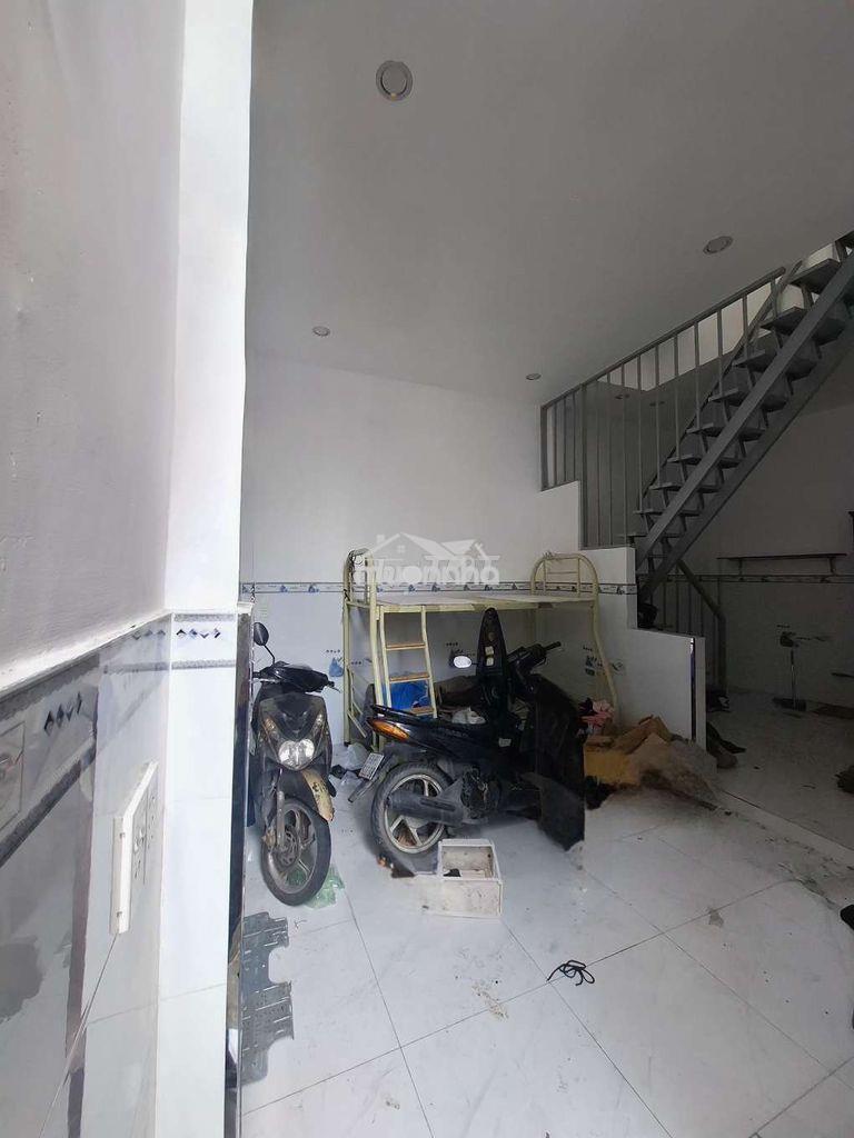 Cho thuê nhà hẻm 2683 đường phạm thế  - 3