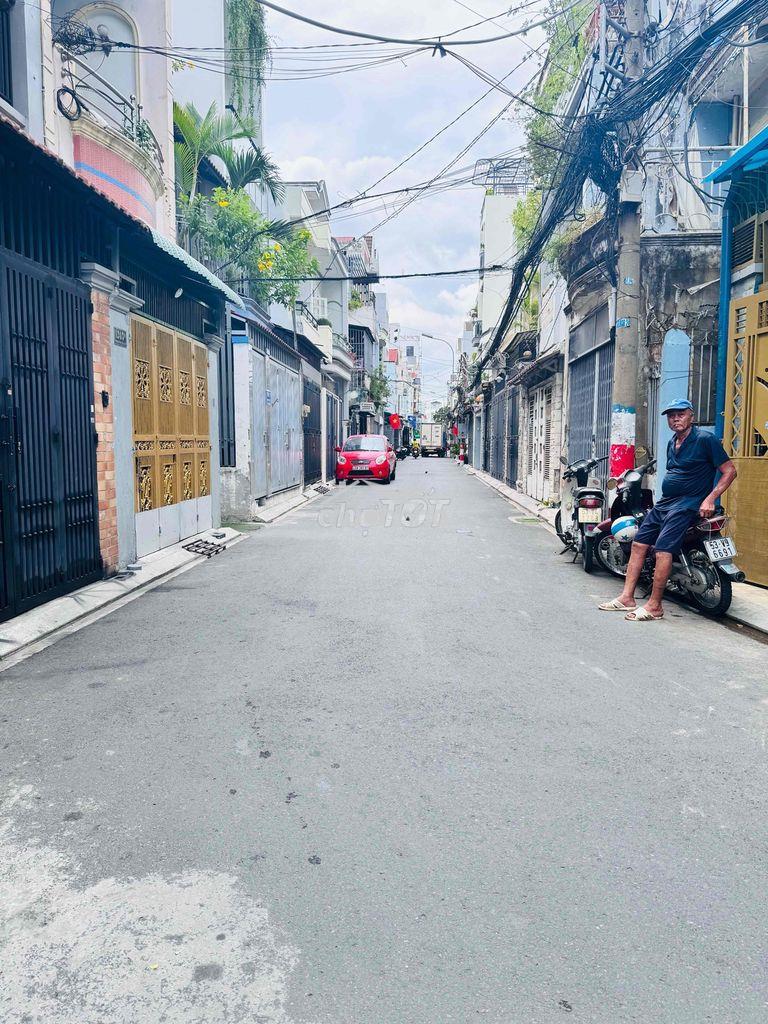 Gần sân bay ,emart ,5×15 ,xe hơi đỗ cửa ,khu sầm uất ,nhỉnh 5 tỷ