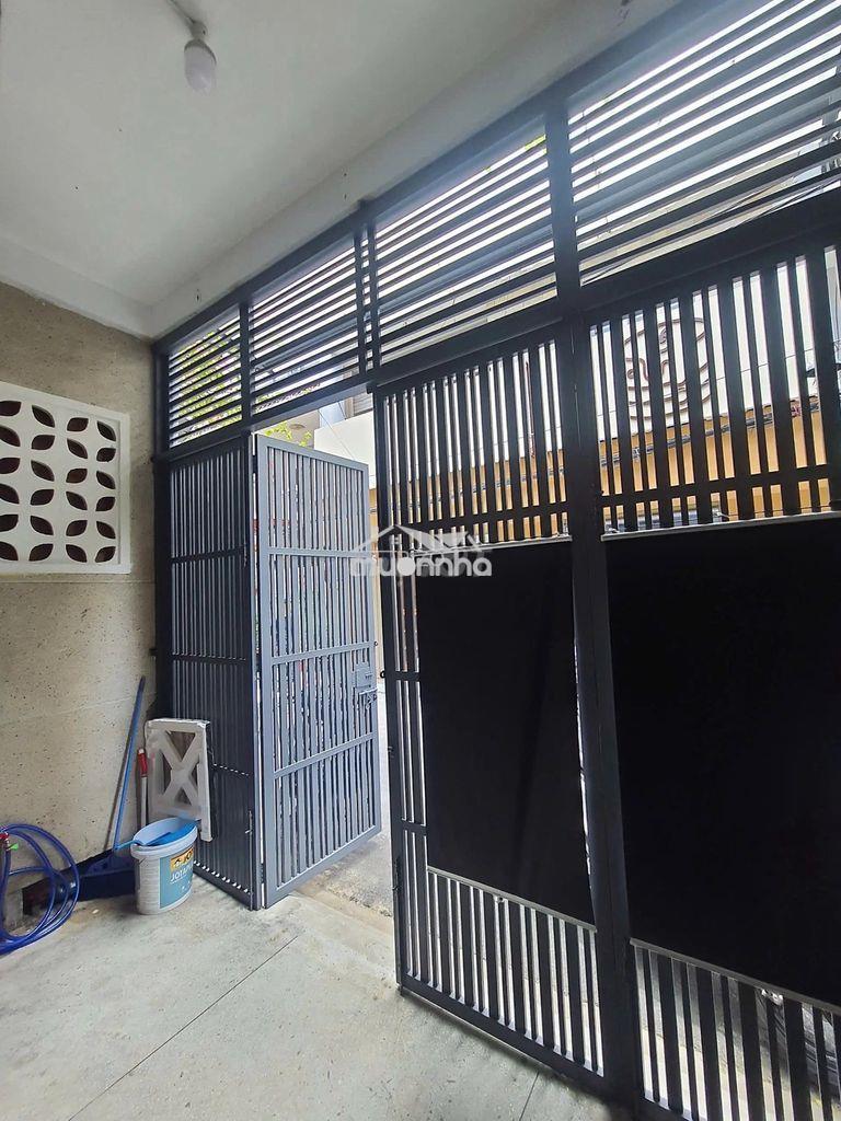 Siêu phẩm! nhà hxh đoàn thị điểm (ngã 4 pn), dt (4x13m) nở hậu - 4