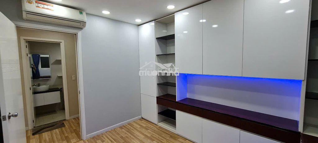 Cho thuê căn góc 3 phòng ngủ view quận 1 có nội thất - 3