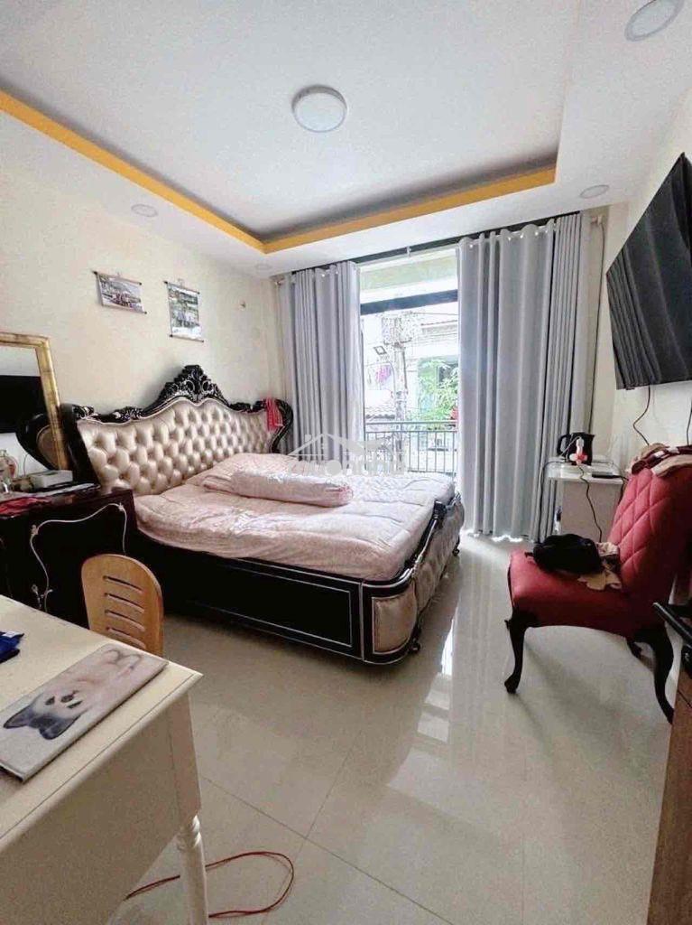Nhà hẻm xe hơi 27/ kinh dương vương thông 628 hậu giang gần chợ