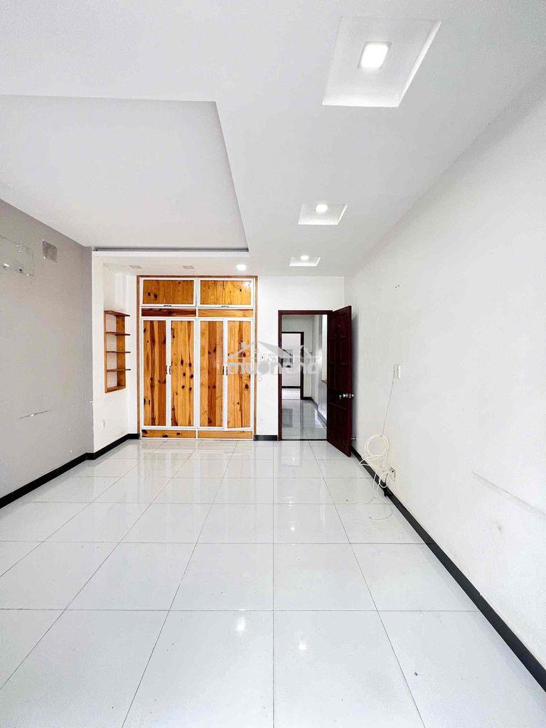 Nhà 4x15 3 lầu 4pn sân thượng, mã lò, bhha, bình tân - 2