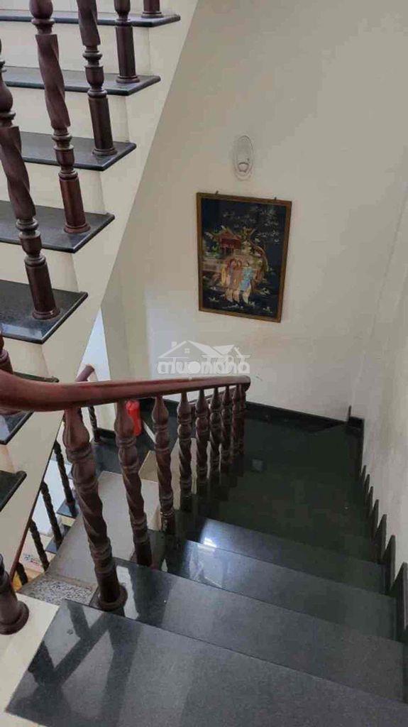 Lê văn quới - nhà 3 tầng - dt 120m2 ( 10x12) - giá 7.x tỷ - 2