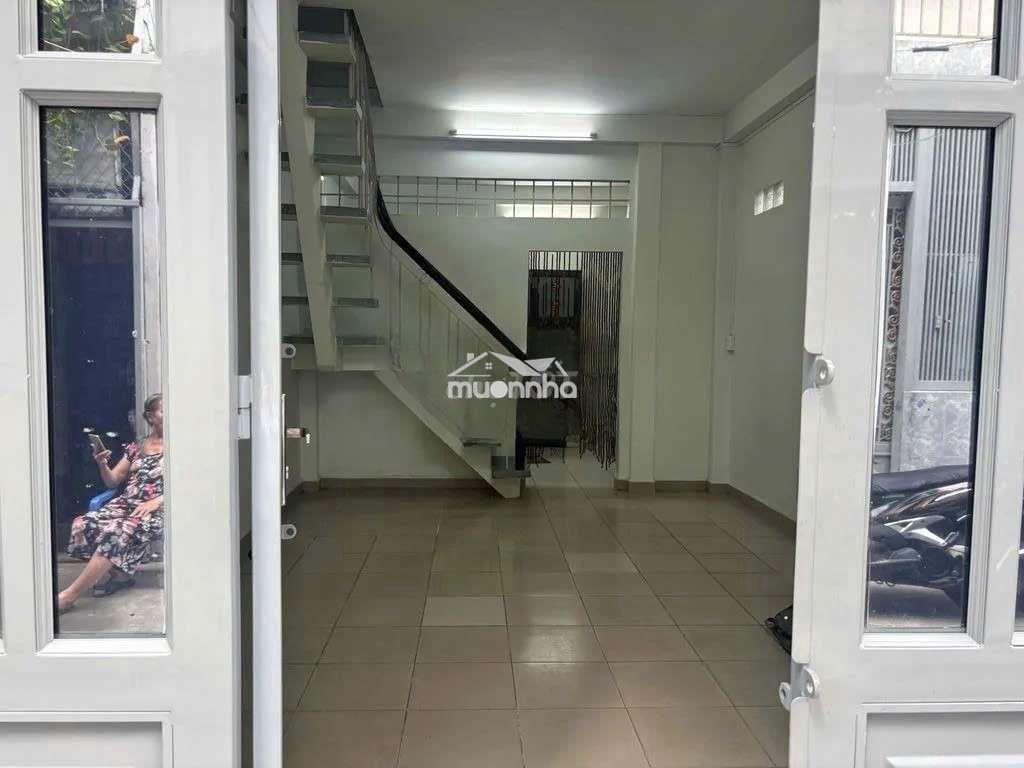 Cho thuê nhà nguyễn văn cừ q5 ,2 tầng , giá 11tr. - 3
