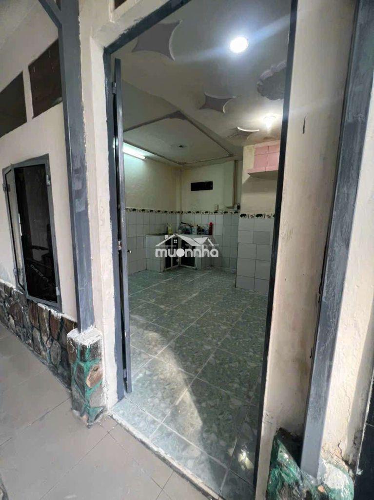 Cho thuê nhà đường hưng phú, quận 8 - 2