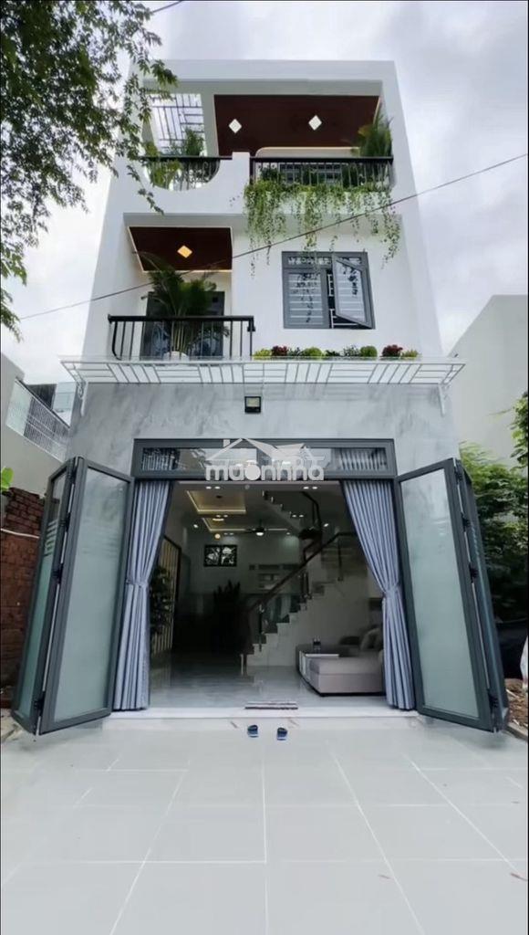 Chính chủ cần bán gấp nhà 1 trệt 2 lầu giá 2ty599 triệu