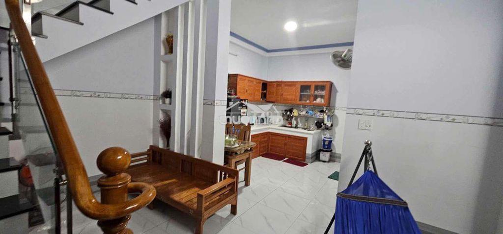 Nhà lầu gần ngã ba cây lơn giá 7 triệu - 3