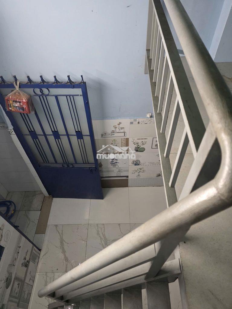 Phòng cho thuê ngay ngã tư hàng xanh. - 3
