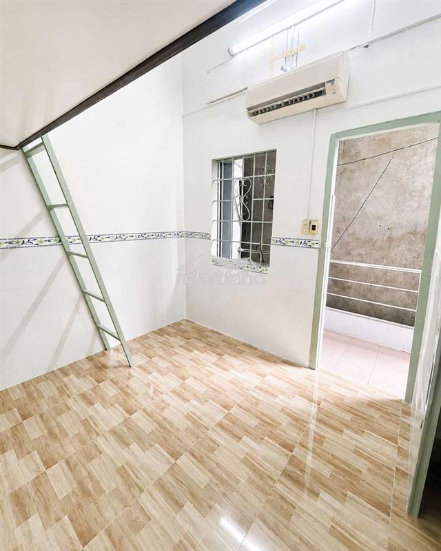 🏠 Cho thuê phòng duplex có ban công