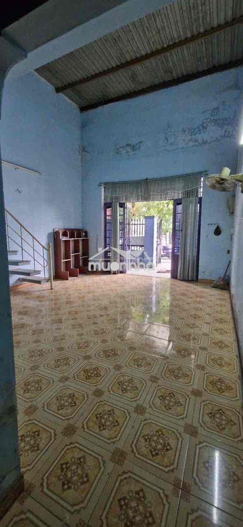 Nhà cấp 4 có gác lửng đường vũ miên- hoà xuân giá 5triệu - 2