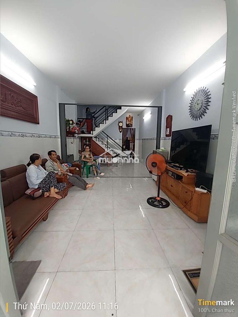 Bán nhà xã phong phú gần chợ phú lạc ql50
