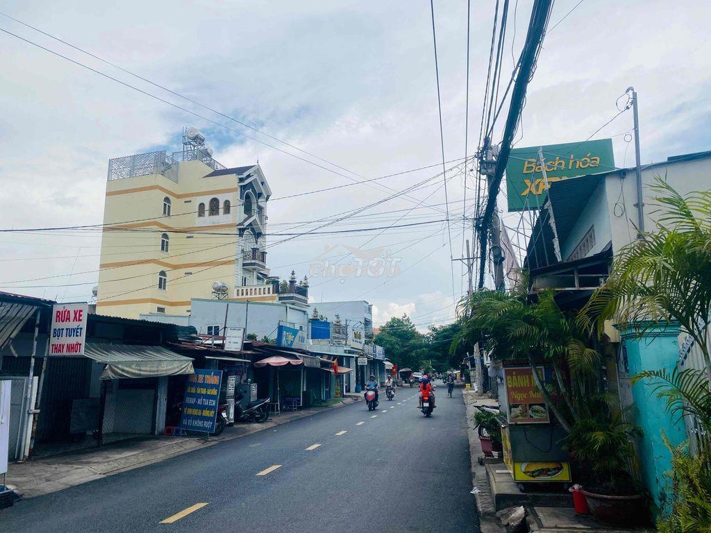 Bán nhà 2 tầng. 100m2. ngang 5m. hẻm oto. tại tân thới nhất. quận 12 - 3