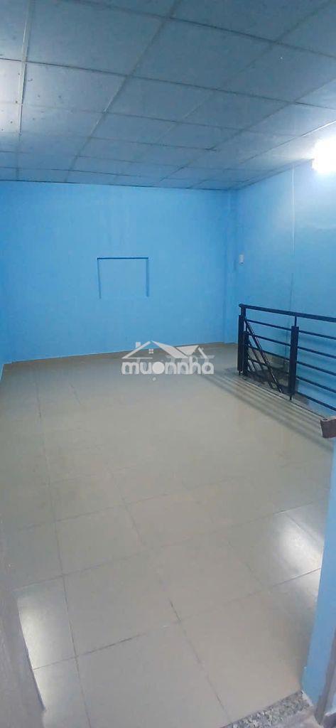 Bán gấp chỉ 1 tỷ 650tr shr, cách 1 căn ra đường lớn, ngay chợ cho thuê