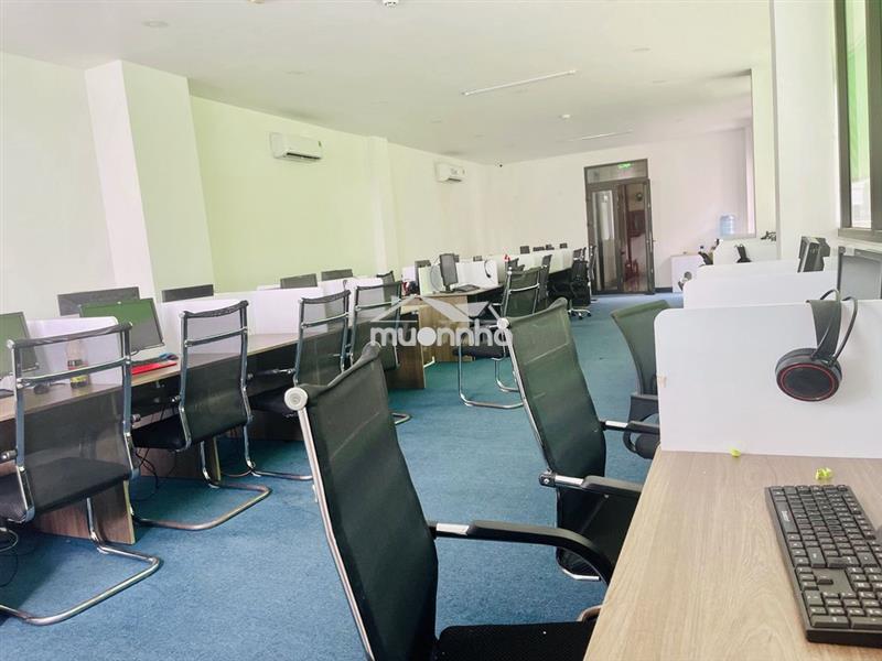 Cho thuê nguyên căn dt 5x18m hầm 5 lầu sàn trống suốt