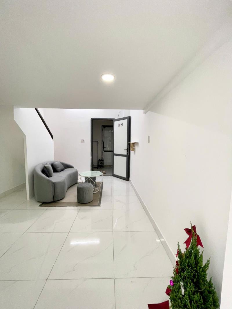 Bán chung cư nhỏ ngay mặt tiền dt.824 - giá 375 triệu - 3