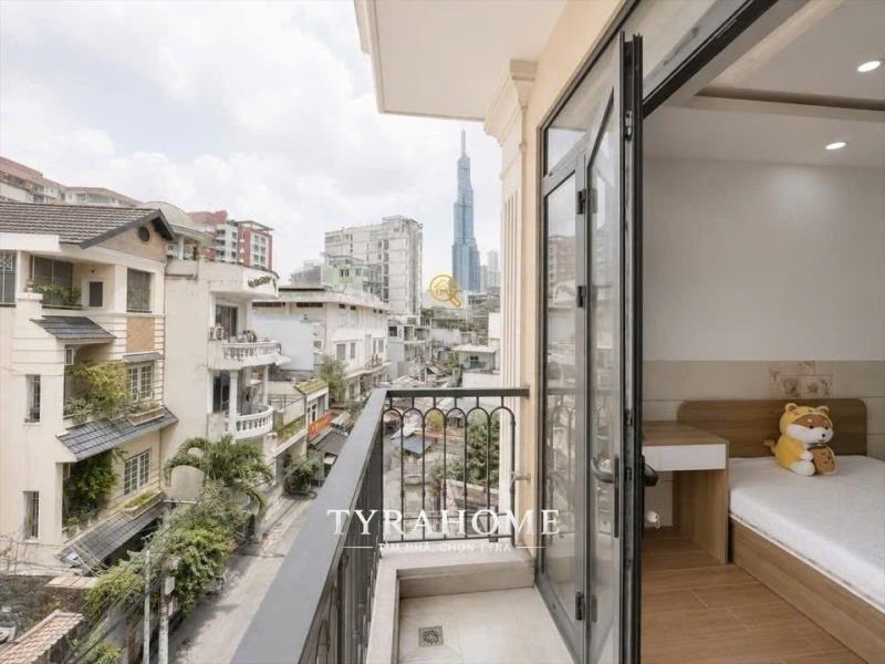 Cho thuê studio ban công view landmark - full nội thất - ngay ga metro