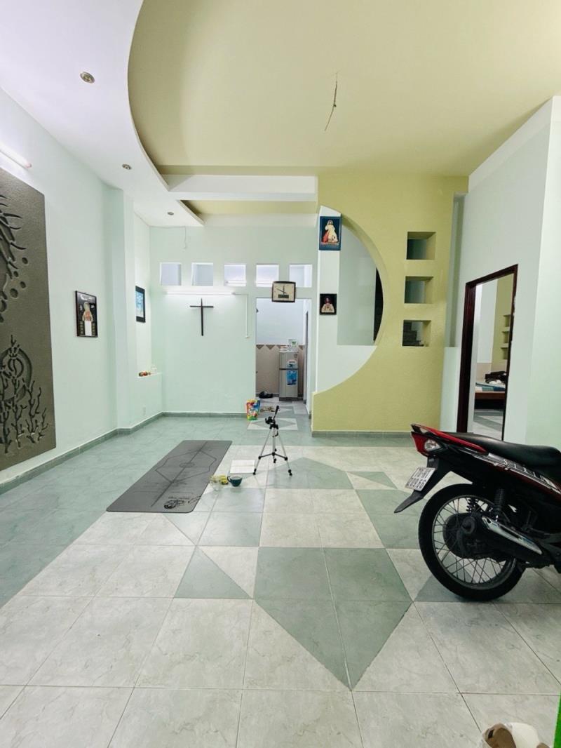 Bán nhà lê quang định 3 tầng 77m2 - 2
