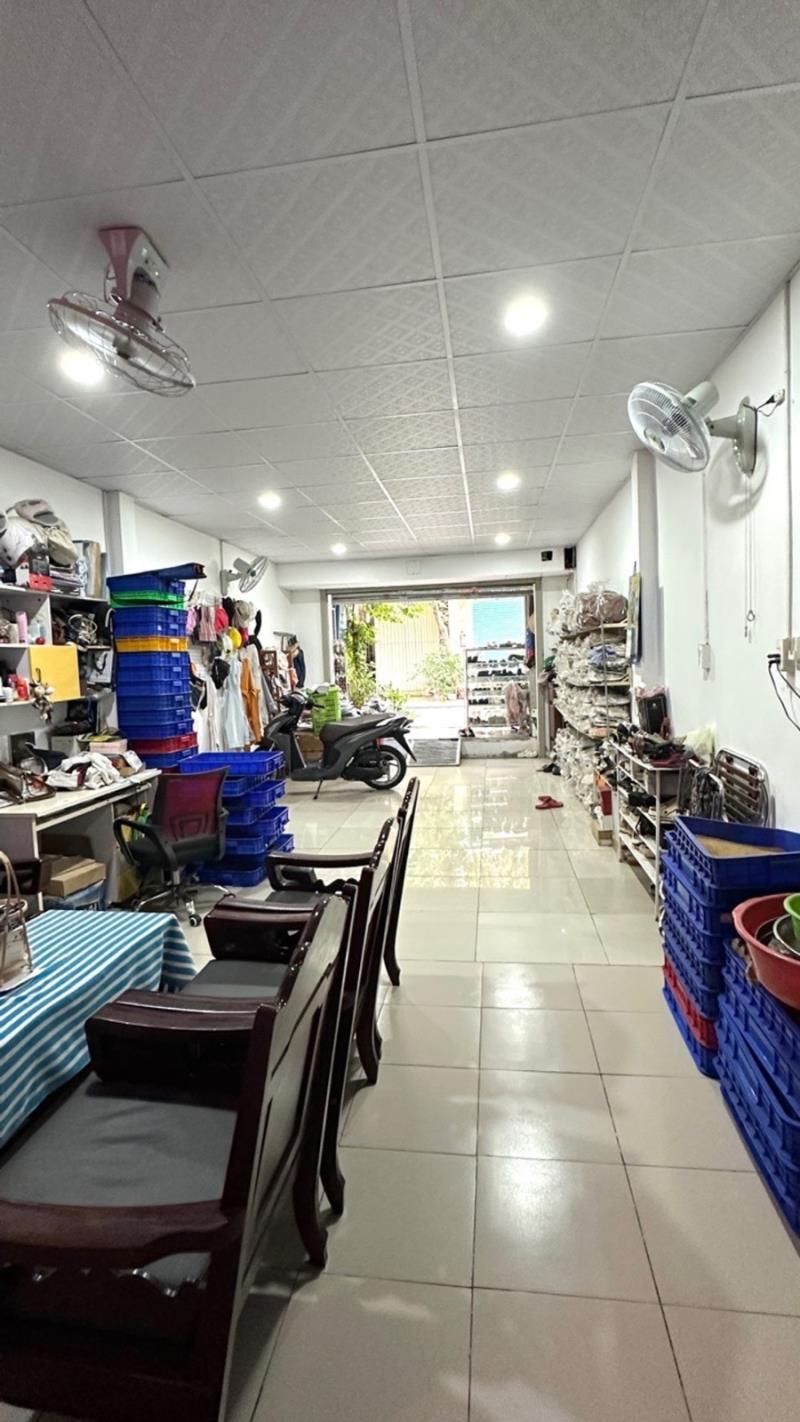 Mặt tiền kinh doanh 10m – 80m² – tiền lân 15, bà điểm – chỉ 5,6 tỷ