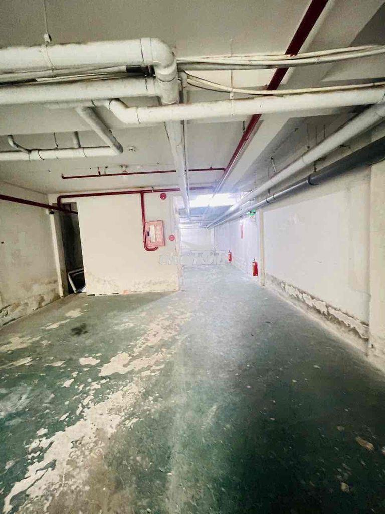 215m2(6x36)chdv 7 tầng 34 phòng hợp đồng khoán 100tr/tháng - 2
