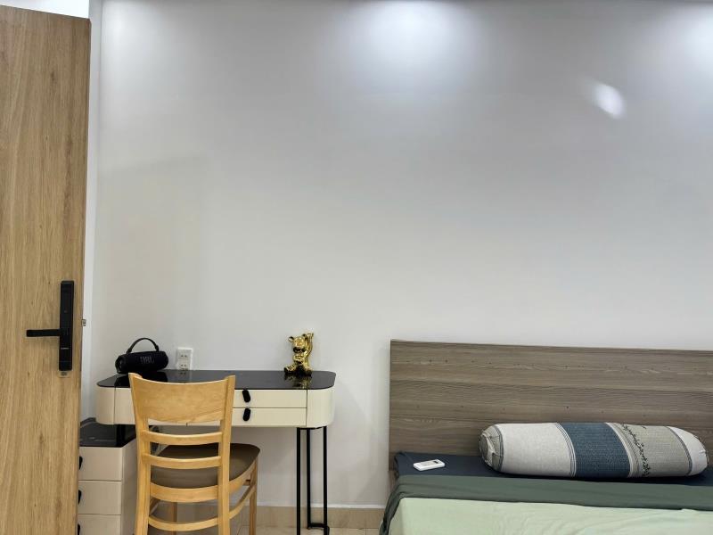 Căn hộ 1pn tách bếp - full nội thất - cửa sổ trời - gần dh hutech, văn lang, uth - chỉ 5p tới ngã tư hàng xanh - gần q1, q2, phú nhuận  - 3