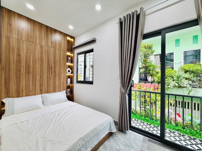Bán nhà ngang 5m - 2 tầng - đối diện ubp gv - full nội thất - ở ngay - 4