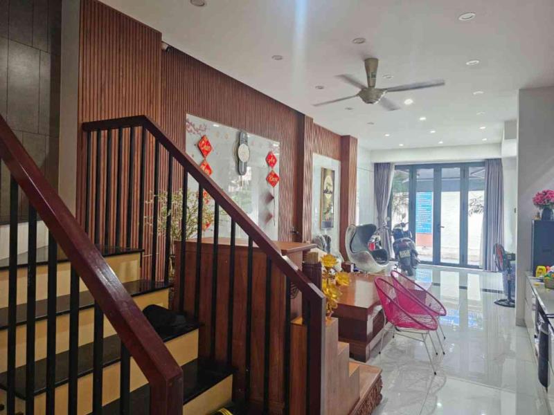 🔥 Giảm mạnh còn 4.95 tỷ – nhà 3 tầng gần nguyễn văn quá, q12 – 3pn – giá tốt còn thương lượng - 2