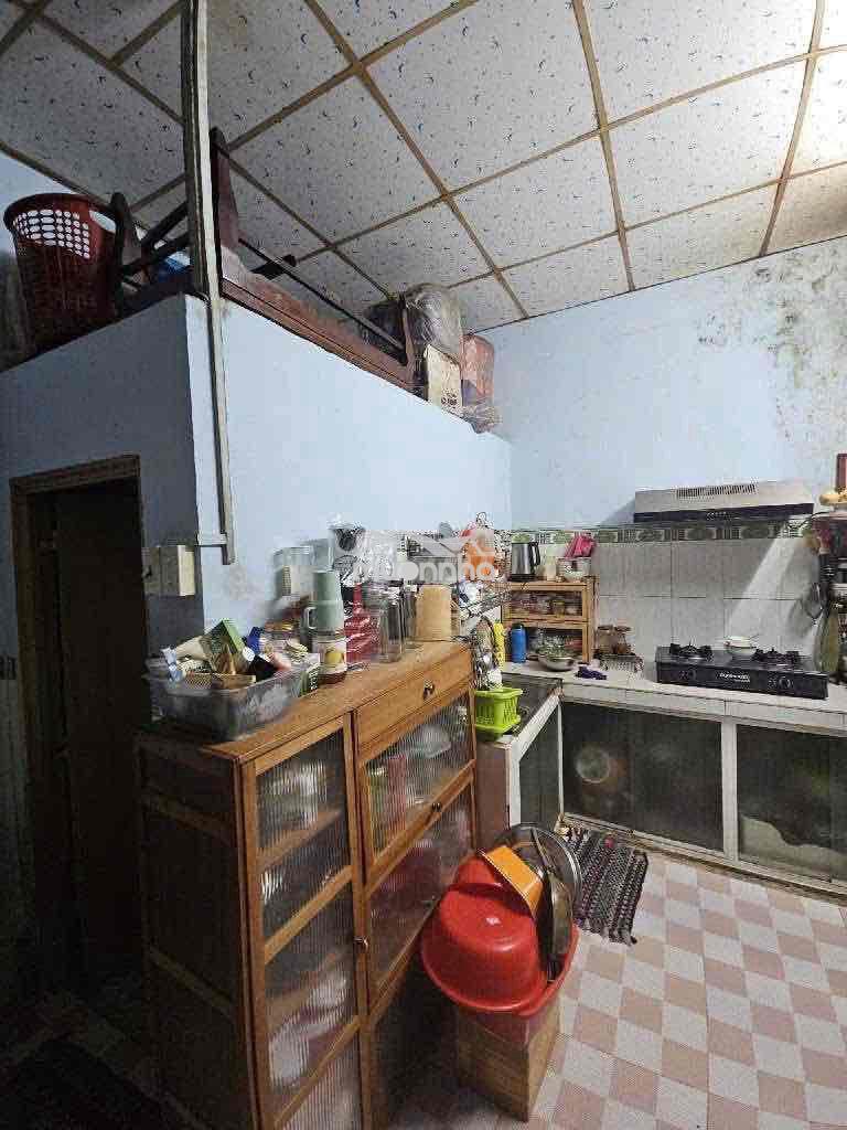 Kinh dương vương ngay q6 ngang 5m dài 10m sân 7m6 rộng 3m hiện tại 3 t - 3