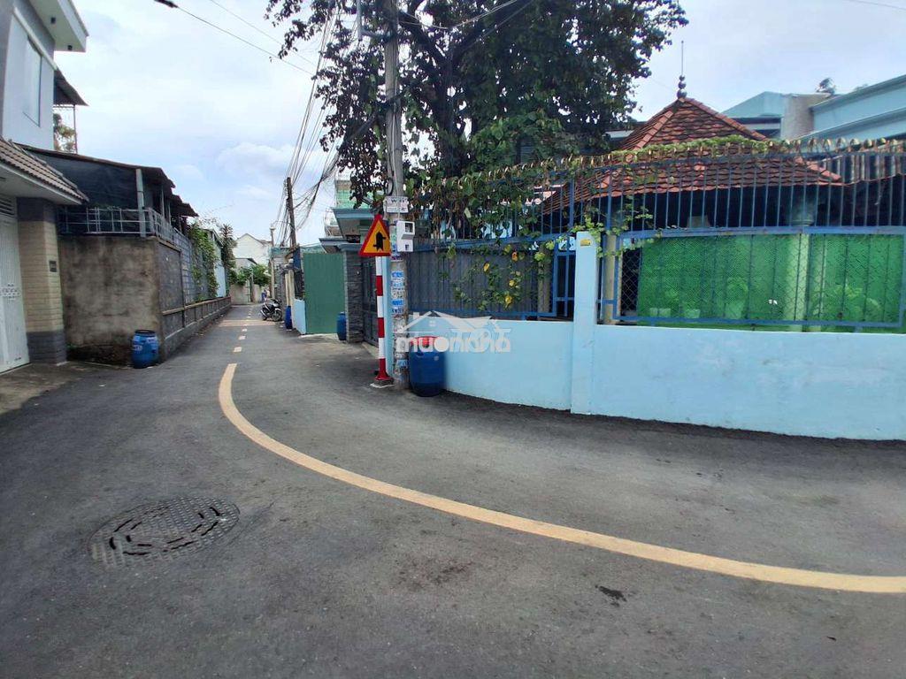 Nhà hoàn công khu chợ dĩ an 1 - 3