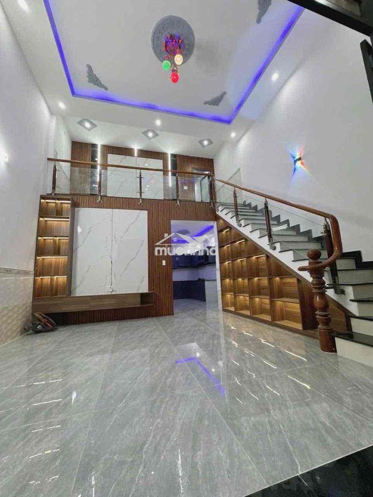 - Bán căn nhà sổ hồng riêng ngay dường nguyễn công hoa vào dường 5m