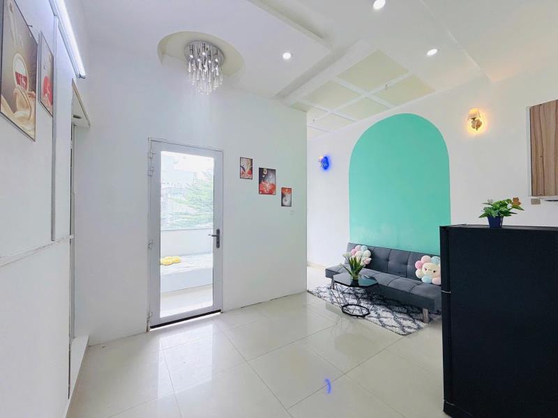 Phòng trọ cho thuê dạng studio ban công full nội thất gần đh văn hiến-đh công thương-khu vườn lài q. tân phú - 2