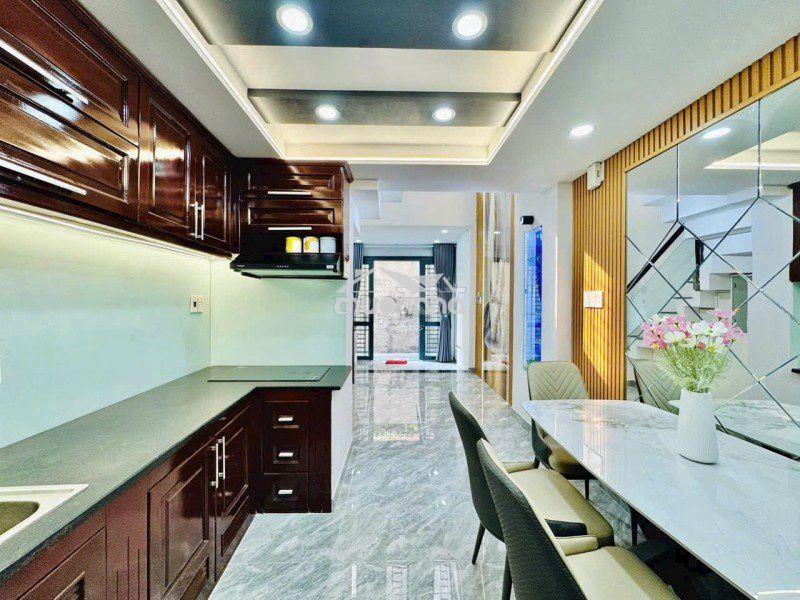 Siêu phẩm nhà diện tích lớn giá rẻ thích quảng đức - phú nhuận - 2