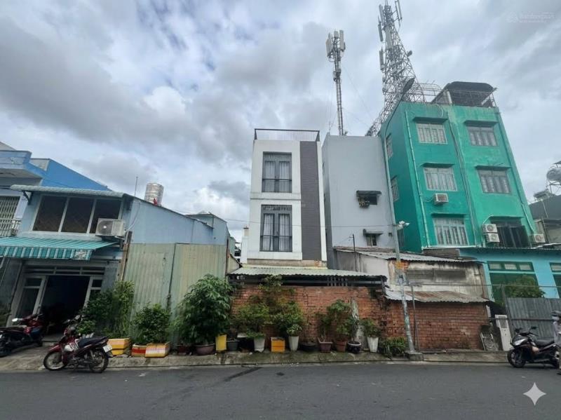 Chính chủ bán đất trống 2 mt bùi hữu nghĩa - diên hồng, p.gia định, bình thạnh - view công viên - 2