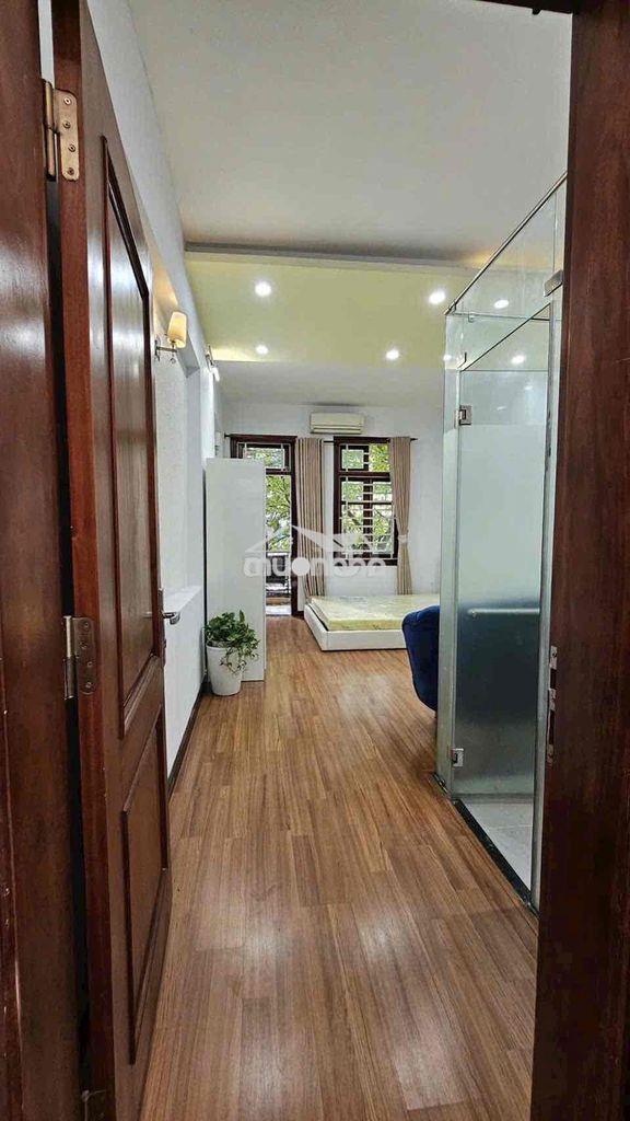 Siêu phẩm 1 phòng ngủ hơn 50m2 - ngay ngã tư hàng xanh - 2