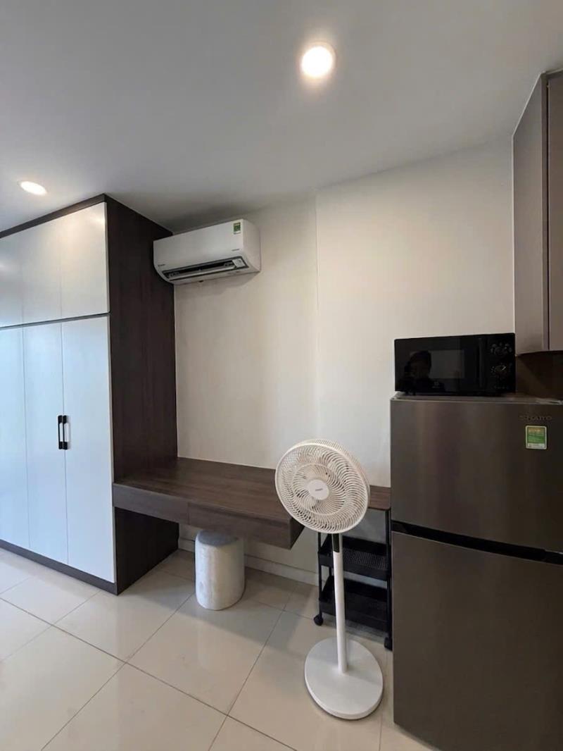 Cần cho thuê căn officetel dự án lavida plus quận 7 , đối diện sc vivo , cách rmit 800m giá 10tr/th - 2