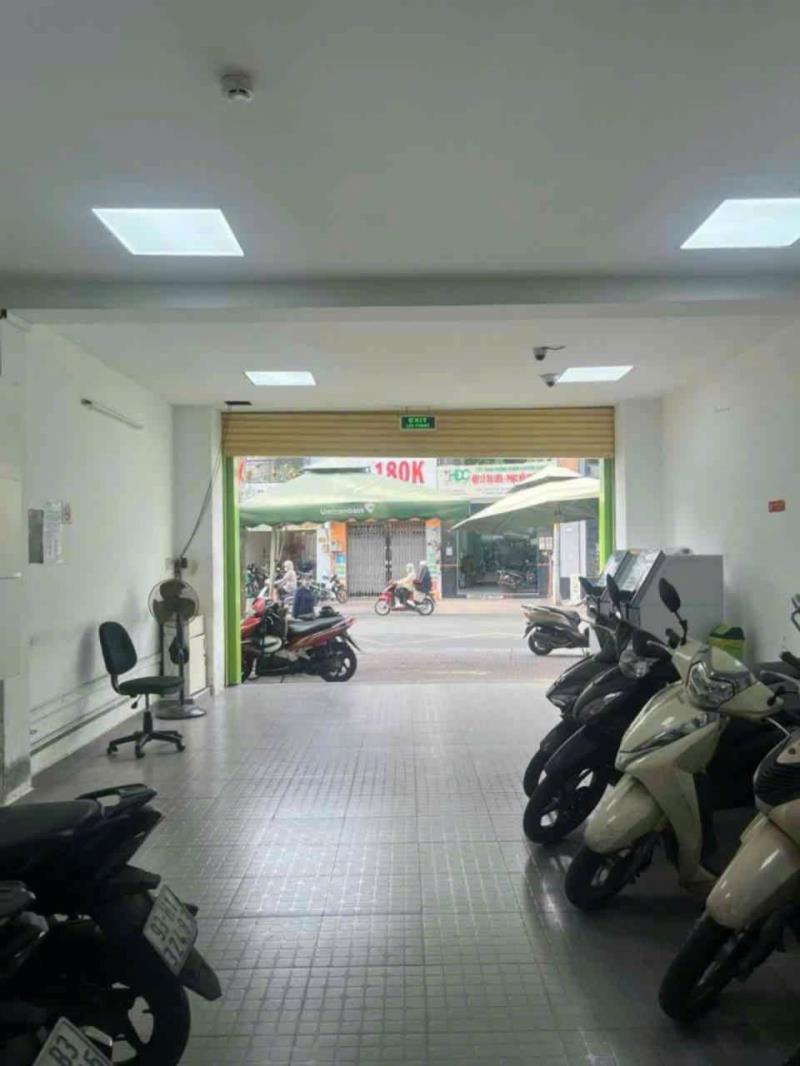 Mặt tiền lê văn sỹ - phú nhuận - 175m2 (5.2x34) -  dòng tiền 165tr/t - 64 tỷ  - 2